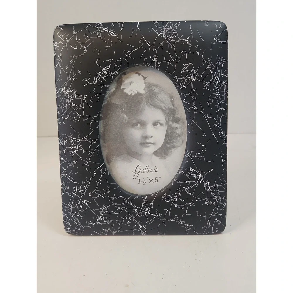 Vintage Galleria Black White Marbled Pattern Picture Frame 3.5 x5 Tabletop‎ Goth